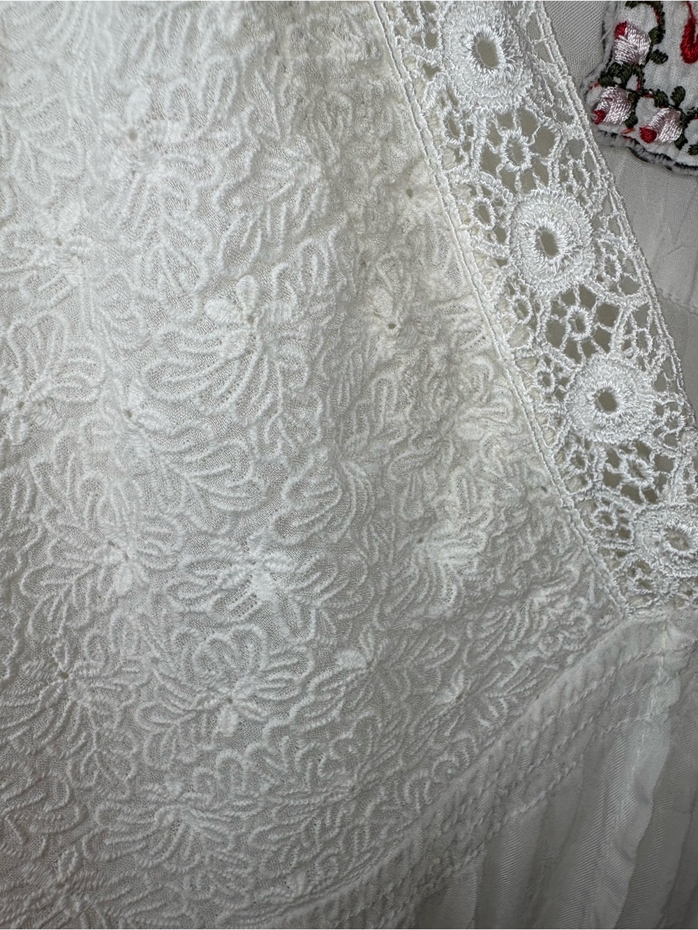 Johnny Was Ivory Embroidered Lace Boho Peasant Blouse Sheer Sleeve Medium - Picture 15 of 16